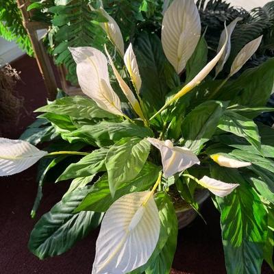 Lot of 4 Vibrant House Plants (Faux)