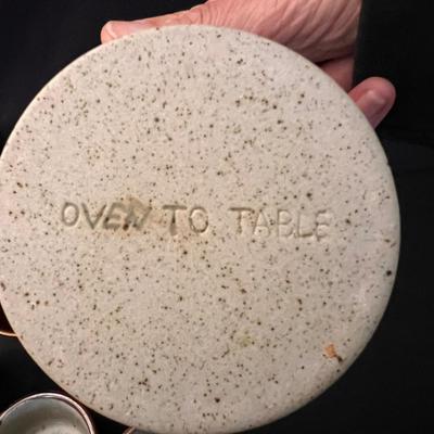 Artemino Stoneware & More (K-RG)