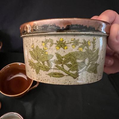 Artemino Stoneware & More (K-RG)