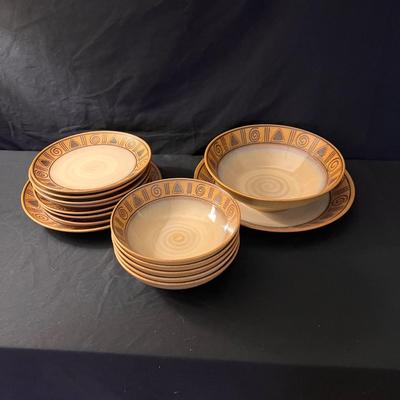 ‘Etched’ By Noble Excellence Dinnerware Set (K-RG)