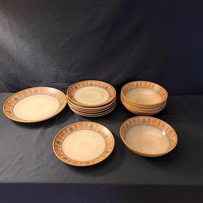 ‘Etched’ By Noble Excellence Dinnerware Set (K-RG)