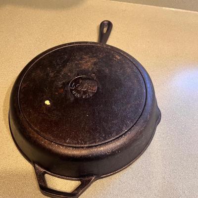 Cast Iron Pans - Lodge & More (K-RG)