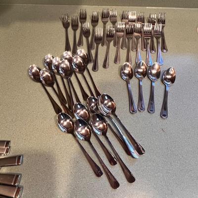 Community By Oneida Flatware & More (K-RG)
