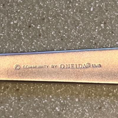 Community By Oneida Flatware & More (K-RG)