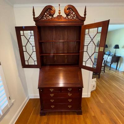 328 Chippendale Stye Mahogany Secretary Bookcase