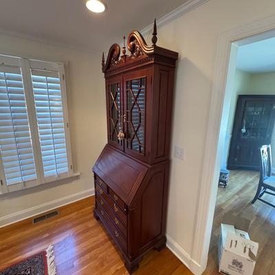 328 Chippendale Stye Mahogany Secretary Bookcase