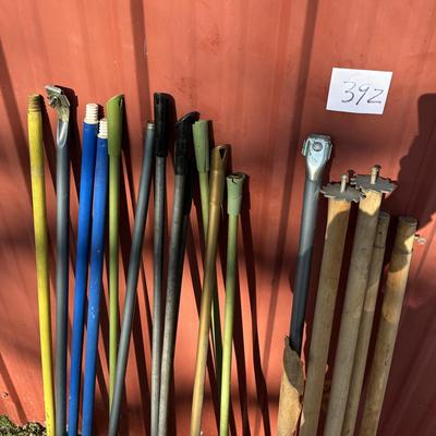 Handle Lot