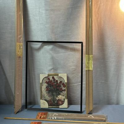 Frame Lot