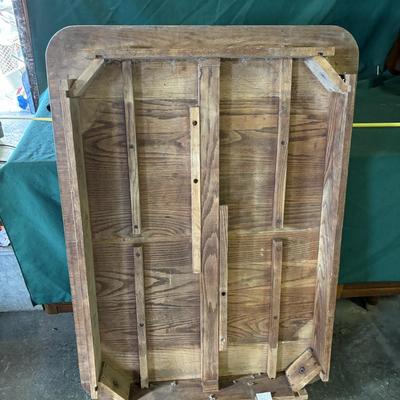 Vintage Table Top w/3 Legs and Leaf