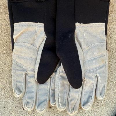 Wet Suits, Flippers and more