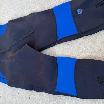 Wet Suits, Flippers and more