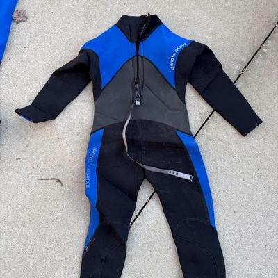 Wet Suits, Flippers and more