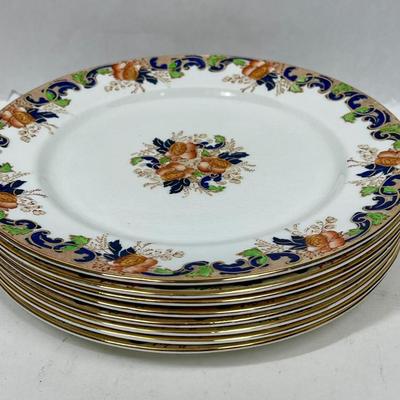 Lot of (8) 9.5" DINNER plates - Antique John Maddock and Son Royal Vitreous, English Transfer ware, Majestic Pattern) pcs. 1875