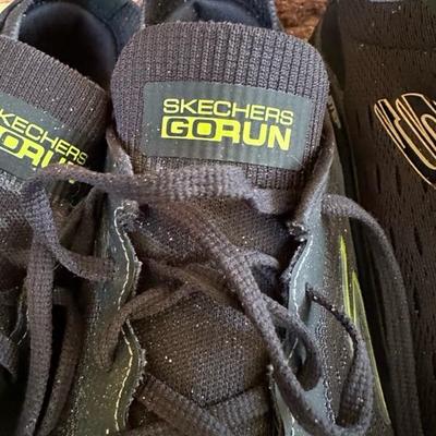 Lot of 5 Pairs of Men’s Sketchers Shoes, Black