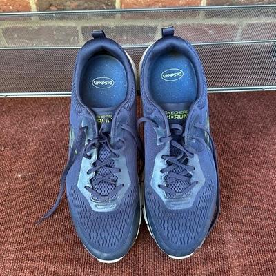 Lot of 5 Pairs of Men’s Skecher Shoes, Dark Blue