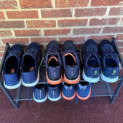 Lot of 5 Pairs of Men’s Skecher Shoes, Dark Blue