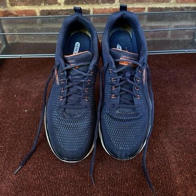 Lot of 5 Pairs of Men’s Skecher Shoes, Dark Blue