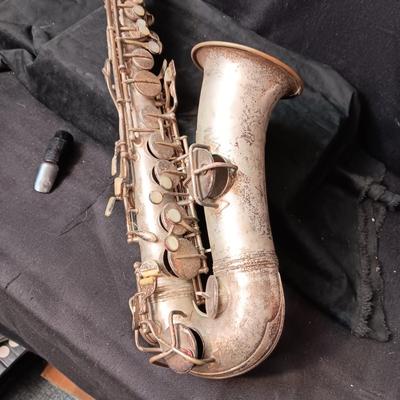 CONN SAXOPHONE FOR DISPLAY OR PROP