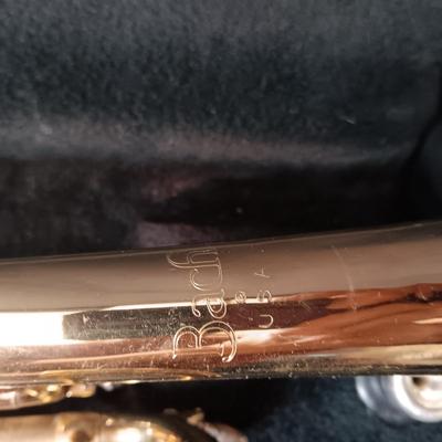 VERY NICE BACH SELMER TRUMPET IN HARD SIDED CASE