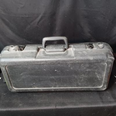 VERY NICE BACH SELMER TRUMPET IN HARD SIDED CASE