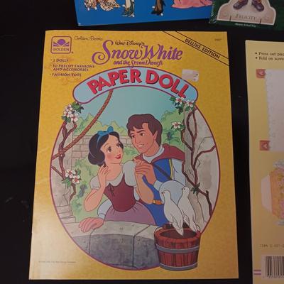 LIKE NEW UNCUT PAPER DOLLS