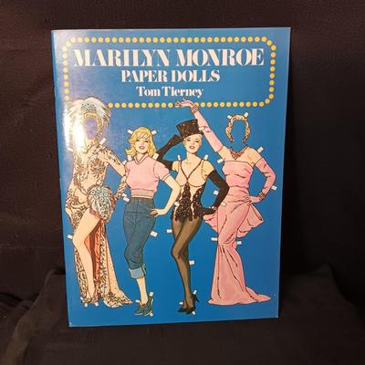 LIKE NEW UNCUT PAPER DOLLS