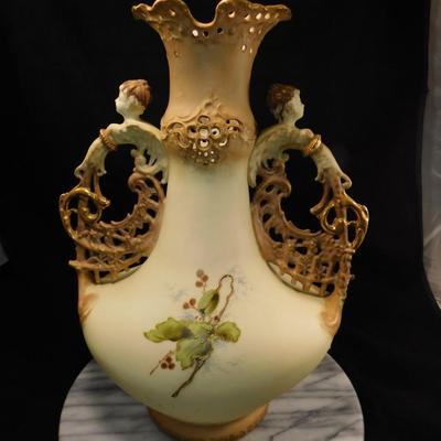 Antique Depose` Wein Teplitz Bohemian Porcelain Vase, Austria