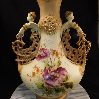 Antique Depose` Wein Teplitz Bohemian Porcelain Vase, Austria