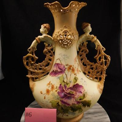 Antique Depose` Wein Teplitz Bohemian Porcelain Vase, Austria