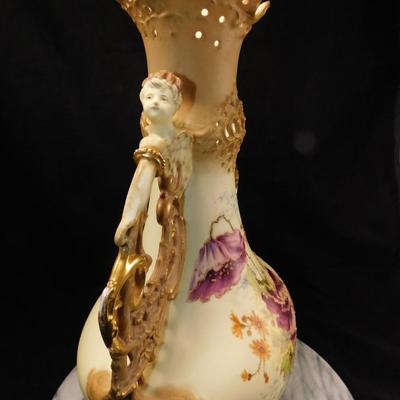 Antique Depose` Wein Teplitz Bohemian Porcelain Vase, Austria