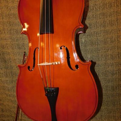 Unbranded 7/8 Cello w/ Gig Bag, 25.25” Back, 42” Overall