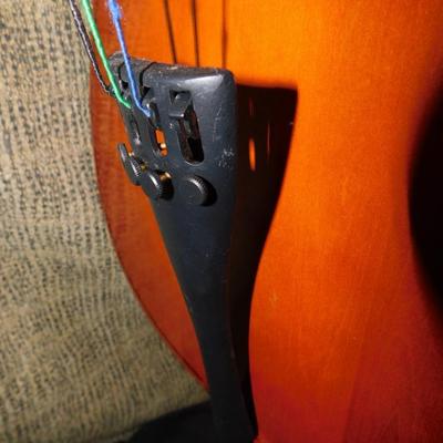 Unbranded 7/8 Cello w/ Gig Bag, 25.25” Back, 42” Overall