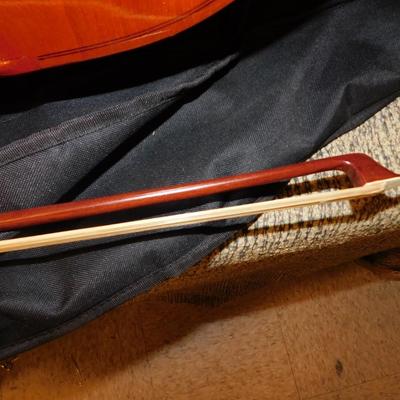 Unbranded 7/8 Cello w/ Gig Bag, 25.25” Back, 42” Overall
