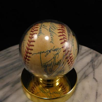 1973 Baltimore Orioles Autographed Baseball