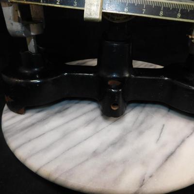 Antique CENCO Central Scientific Cast Iron Balance Scale 13.25”x6.25”