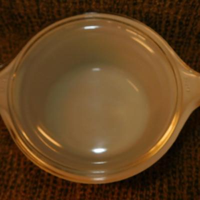 Vintage PYREX “Butterfly Gold” Mixing Bowls &amp; Covered Dish w/ Lid