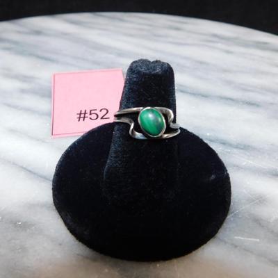 Vintage 925 Sterling Malachite Ring Size 7, 2.1g