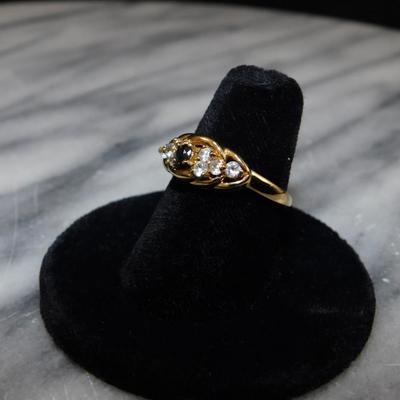 Gold-Tone 925 Sterling Ring w/ Topaz & Glass Size 7, 2.8g