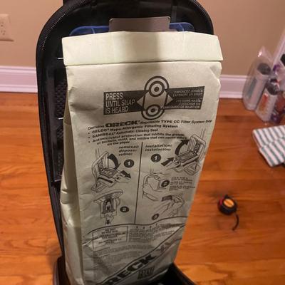 Oreck Graphite Vacuum (O-MG)
