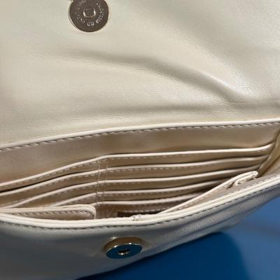 LOT 250: Purse/Handbag Collection - Crazy Horse, Tignanello & More