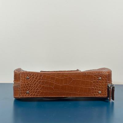 LOT 250: Purse/Handbag Collection - Crazy Horse, Tignanello & More