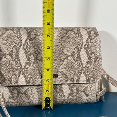 LOT 254: Animal Print Purse, Hand Bags & More - Betseyville, Gigi Hill & More