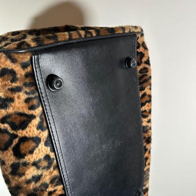 LOT 254: Animal Print Purse, Hand Bags & More - Betseyville, Gigi Hill & More