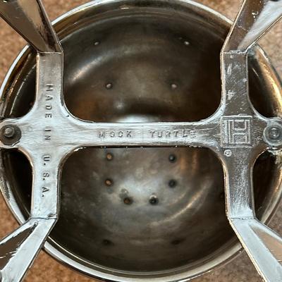 LOT 265: Beautiful Home Decor Collection