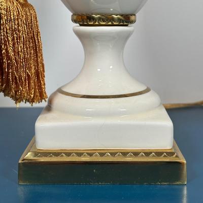 LOT 266: Beautiful Ceramic Table Lamp & Wooden Framed Wall Mirror