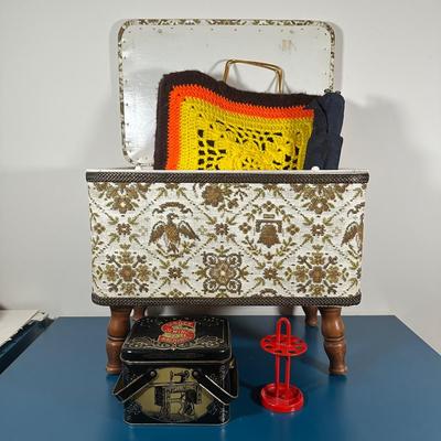 LOT 267: Sewing/Knitting Essentials!