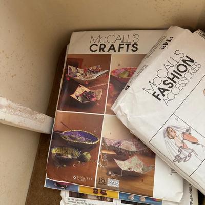 LOT 267: Sewing/Knitting Essentials!