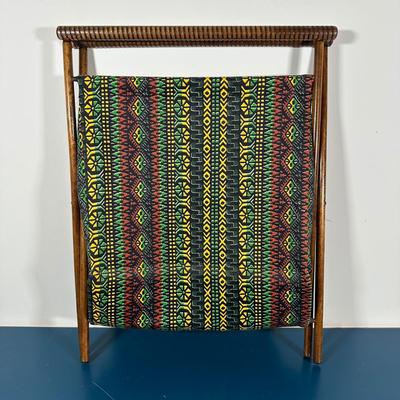 LOT 267: Sewing/Knitting Essentials!