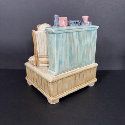 LOT 268: Wedgwood Beatrix Potter Teapot, Vintage Otagiri Music Boxes: Home Sweet Home & You've Got a Friend