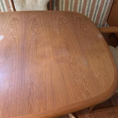 LOT 278: Mid-Century Modern Danish Teak Table and 6 Chairs